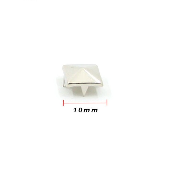Pyramide à griffe