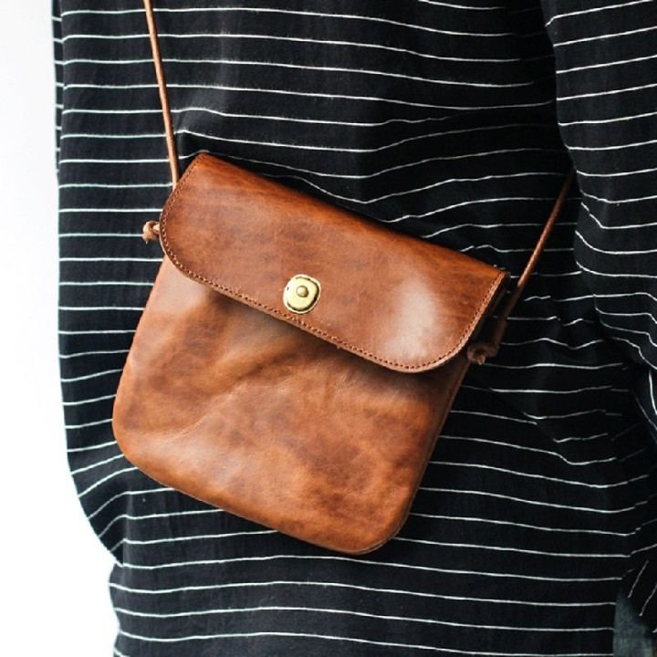 Patron Kraft saccoche bandoulière cuir