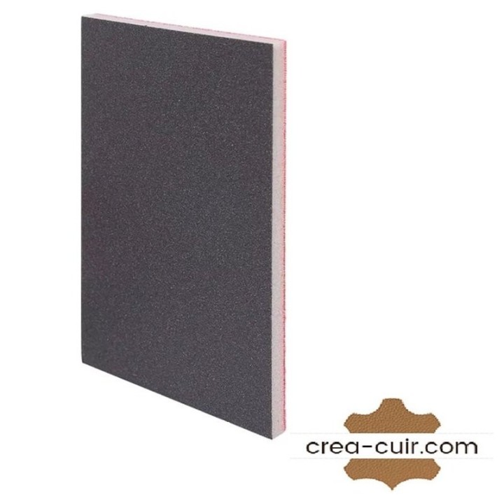 Eponge de ponçage tranche du cuir