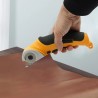 Découpe précise et sans effort de cuir et textile avec le cutter rotatif électrique