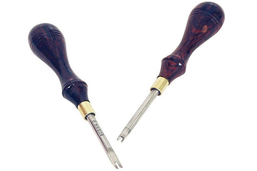 Les outils de finition de la tranche du cuir